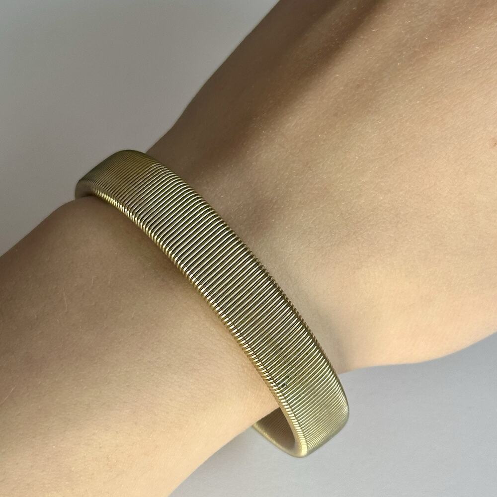 Vintage Coil Spring Stretch Retro Bracelet 90’s Punk Slinky Style Gold Tone